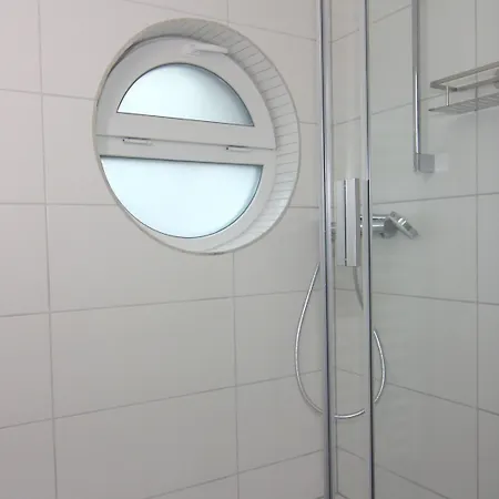 Chalet, Дом отдыха *