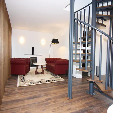 Feriehus Chalet,